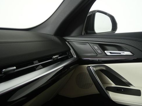 New 2026 BMW X2 xDrive28i w/ Technology Package image 25