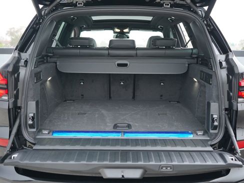 New 2026 BMW X5 xDrive50e w/ M Sport Package image 19
