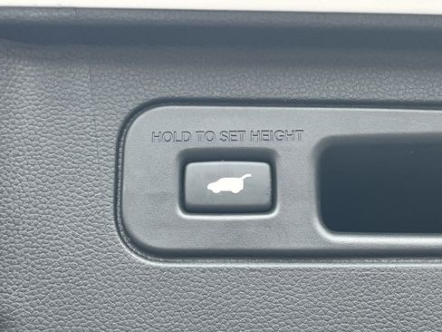 Certified 2025 Honda Pilot EX-L image 28