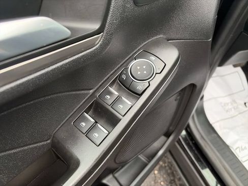 Used 2022 Ford Escape Titanium AWD/4WD image 15