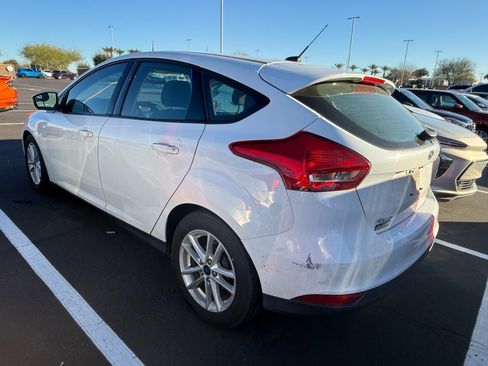 Used 2018 Ford Focus SE image 4
