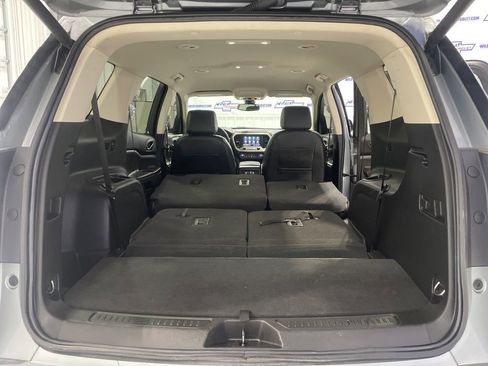 Used 2023 GMC Acadia Denali image 41