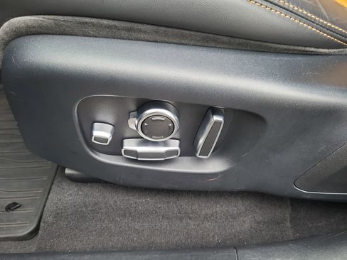 Used 2020 Land Rover Range Rover Velar SV Autobiography Dynamic image 13