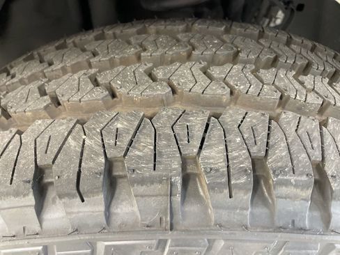 Used 2024 Ford F250 Lariat image 14