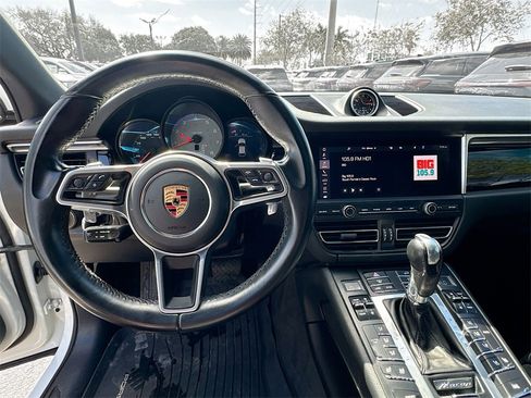 Used 2020 Porsche Macan S image 12