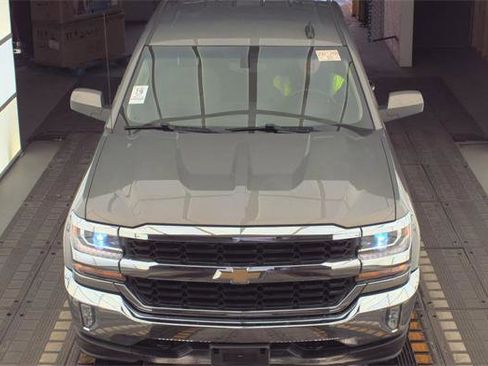 Used 2017 Chevrolet Silverado 1500 LT w/ All Star Edition image 2