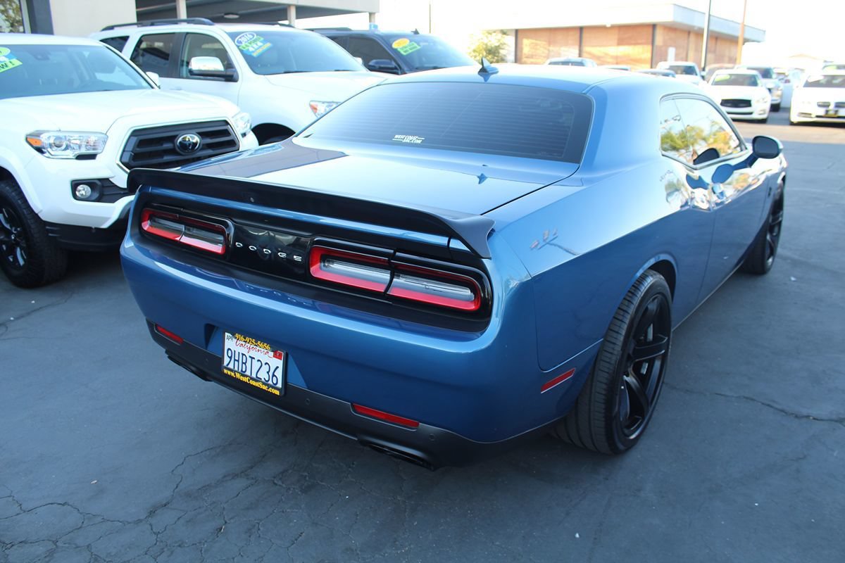 Used 2020 Dodge Challenger SRT Hellcat Redeye RWD image 7