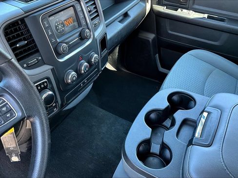Used 2017 RAM 1500 Express AWD/4WD image 20
