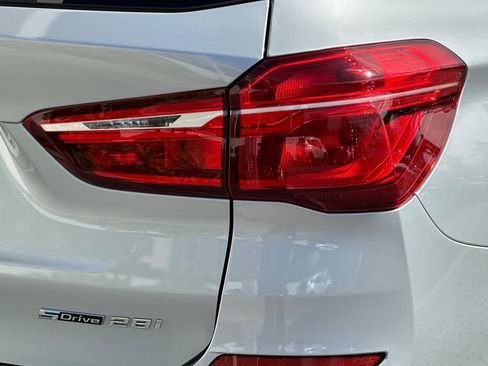 Used 2019 BMW X1 sDrive28i w/ M Sport Package FWD image 33
