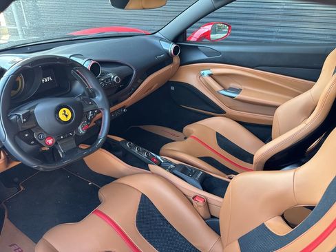 Used 2023 Ferrari F8 Tributo RWD image 4