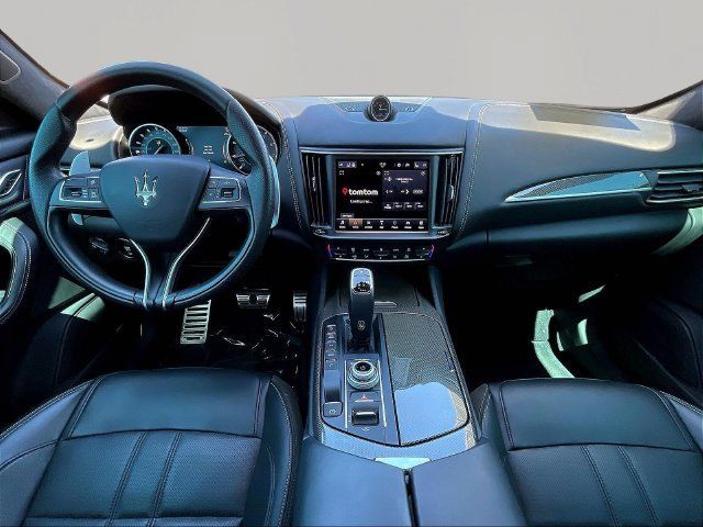 Used 2022 Maserati Levante GT AWD/4WD image 9