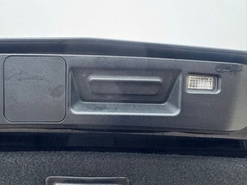 Used 2023 Cadillac CT4 V w/ Navigation Package image 15