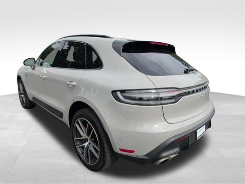 Used 2023 Porsche Macan S AWD/4WD image 3