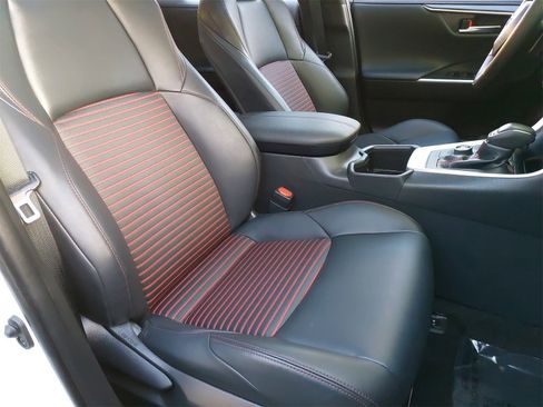 Used 2023 Toyota RAV4 XSE image 10