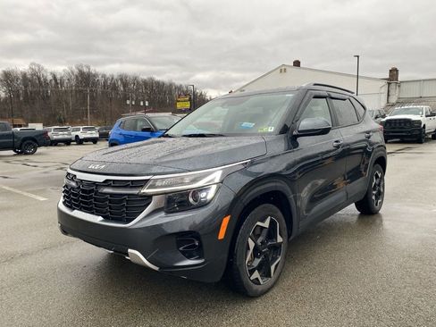 Used 2025 Kia Seltos S image 5