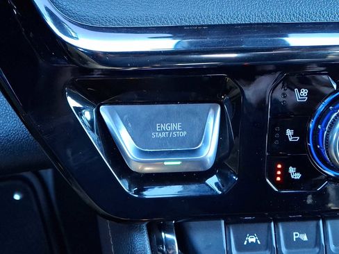 Certified 2023 GMC Sierra 1500 AT4 w/ AT4 Premium Package image 25