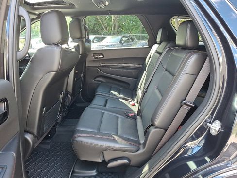 Certified 2024 Dodge Durango GT image 12
