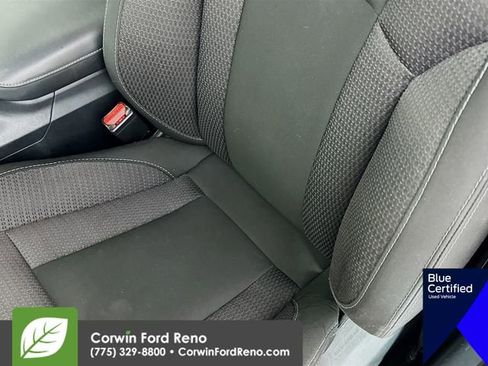 Used 2022 Subaru Outback Premium image 22