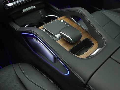 New 2026 Mercedes-Benz GLE 450 4MATIC Coupe image 6