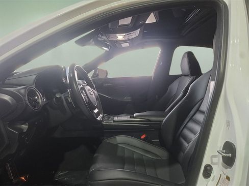 Used 2022 Lexus IS 350 F Sport image 13