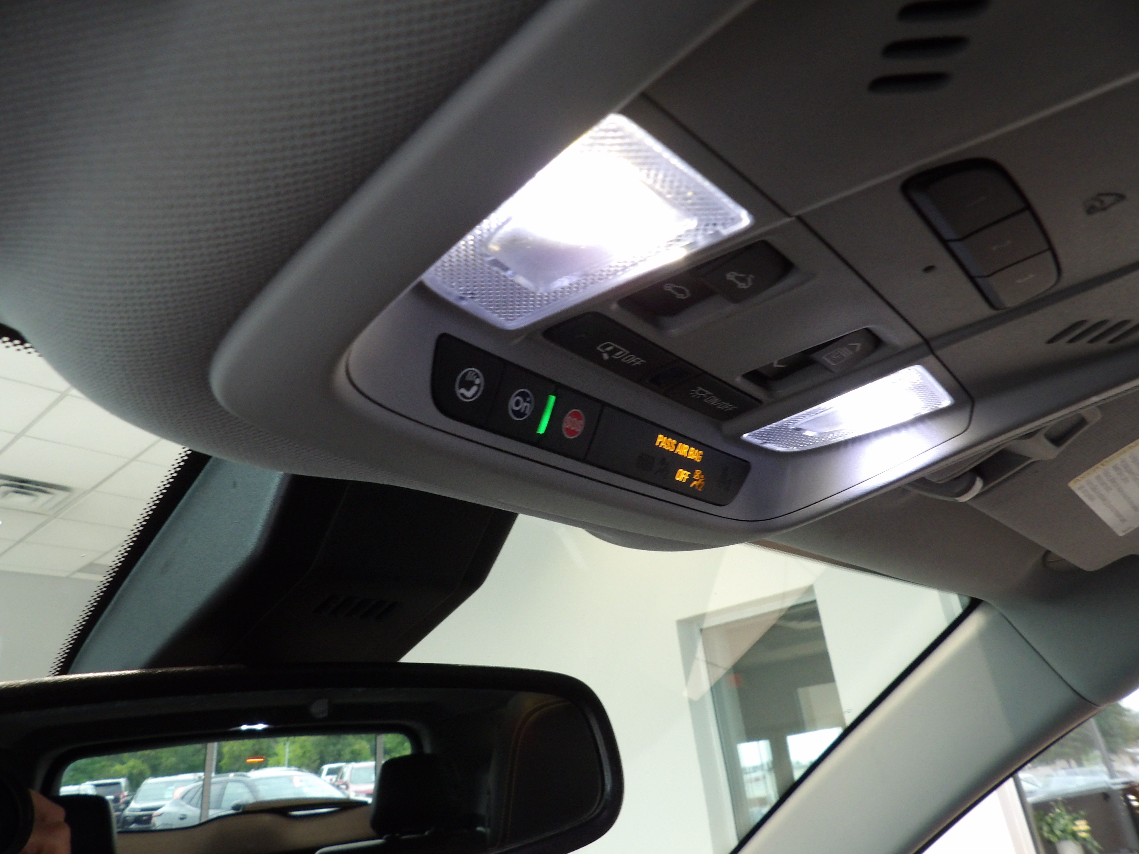 Used 2021 GMC Terrain SLT w/ Infotainment Package II AWD/4WD image 15