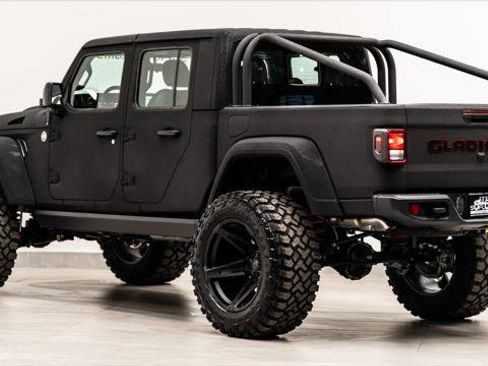 Used 2026 Jeep Gladiator Sport AWD/4WD image 10