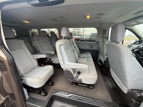 Used 2016 Ford Transit 350 XLT image 10