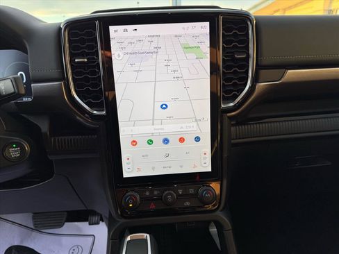 New 2025 Ford Ranger Lariat w/ FX4 Off-Road Package image 15