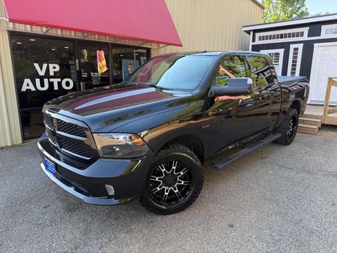 Used 2016 RAM 1500 Express w/ Black Ram 1500 Express Group AWD/4WD image 1