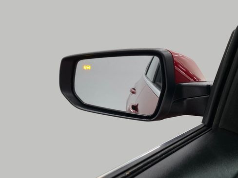 Used 2021 Chevrolet Malibu LT image 19