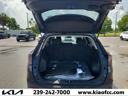 New 2026 Kia Sportage LX FWD image 9