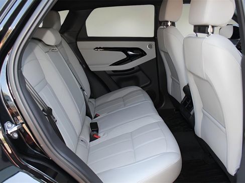 New 2026 Land Rover Range Rover Evoque S image 17