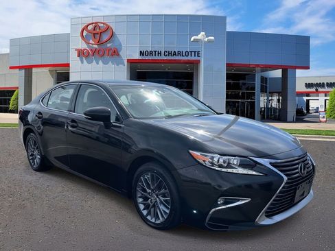 Used 2018 Lexus ES 350 w/ Premier Package image 1