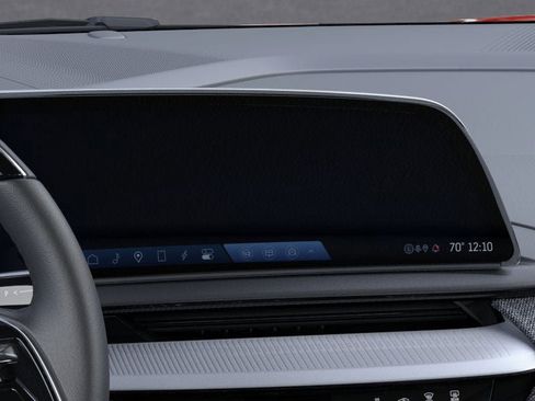 New 2025 Cadillac Optiq Sport 2 w/ LPO, Floor Liner Package AWD/4WD image 20