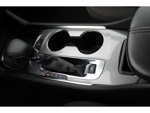 Used 2024 Chevrolet Malibu LT image 28