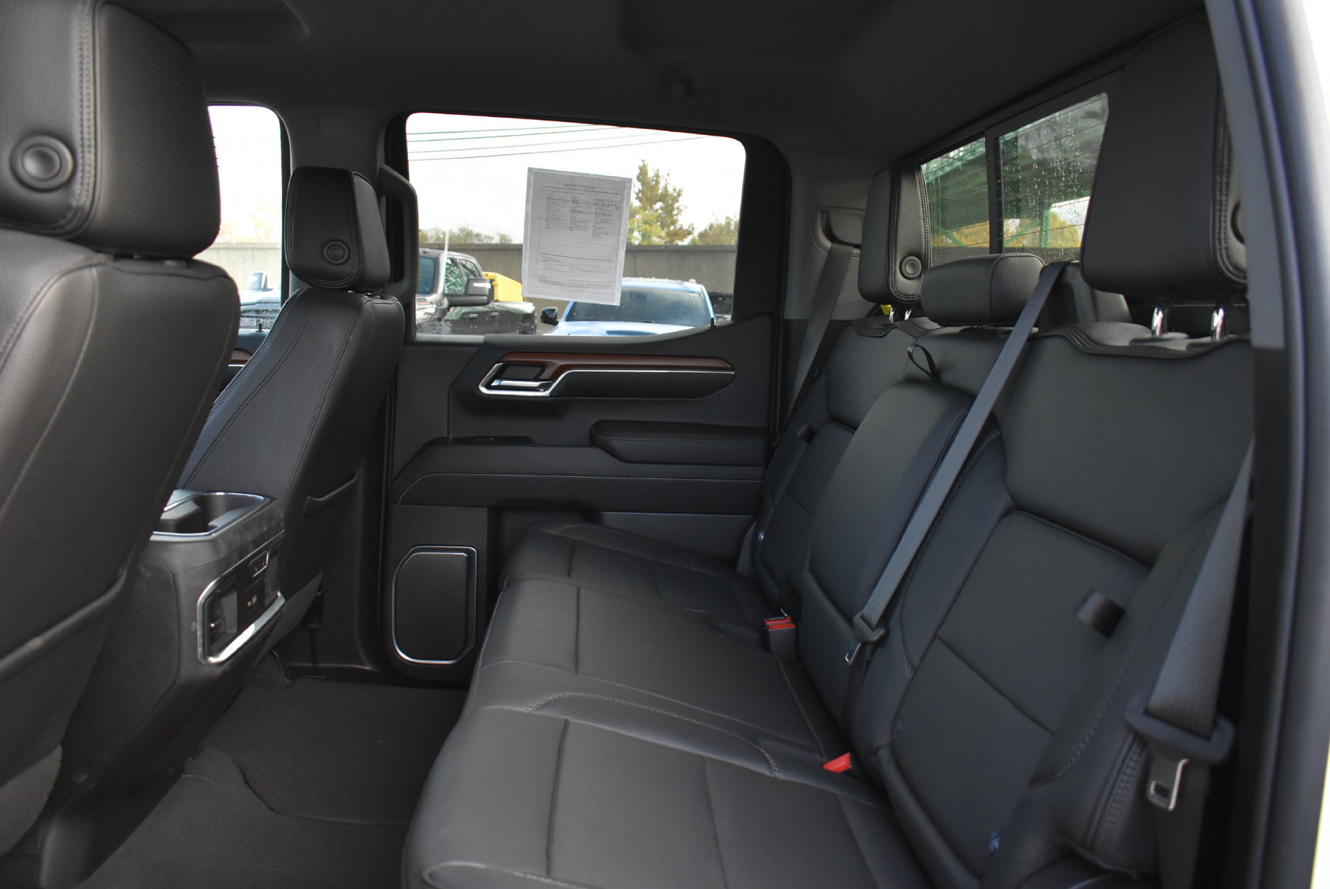 Used 2023 GMC Sierra 1500 Denali AWD/4WD image 18