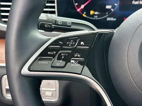 Used 2025 Mercedes-Benz GLE 350 4MATIC image 15