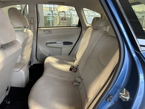 Used 2010 Subaru Impreza 2.5i Premium image 24