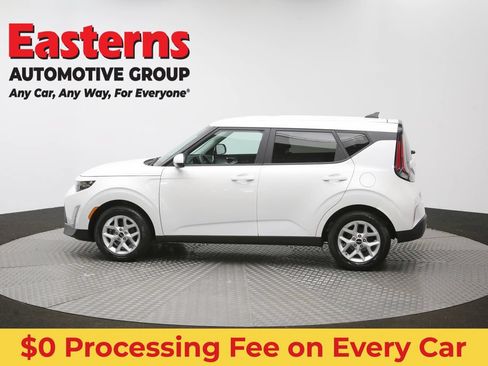 Used 2024 Kia Soul LX w/ Option Group 015 FWD image 58