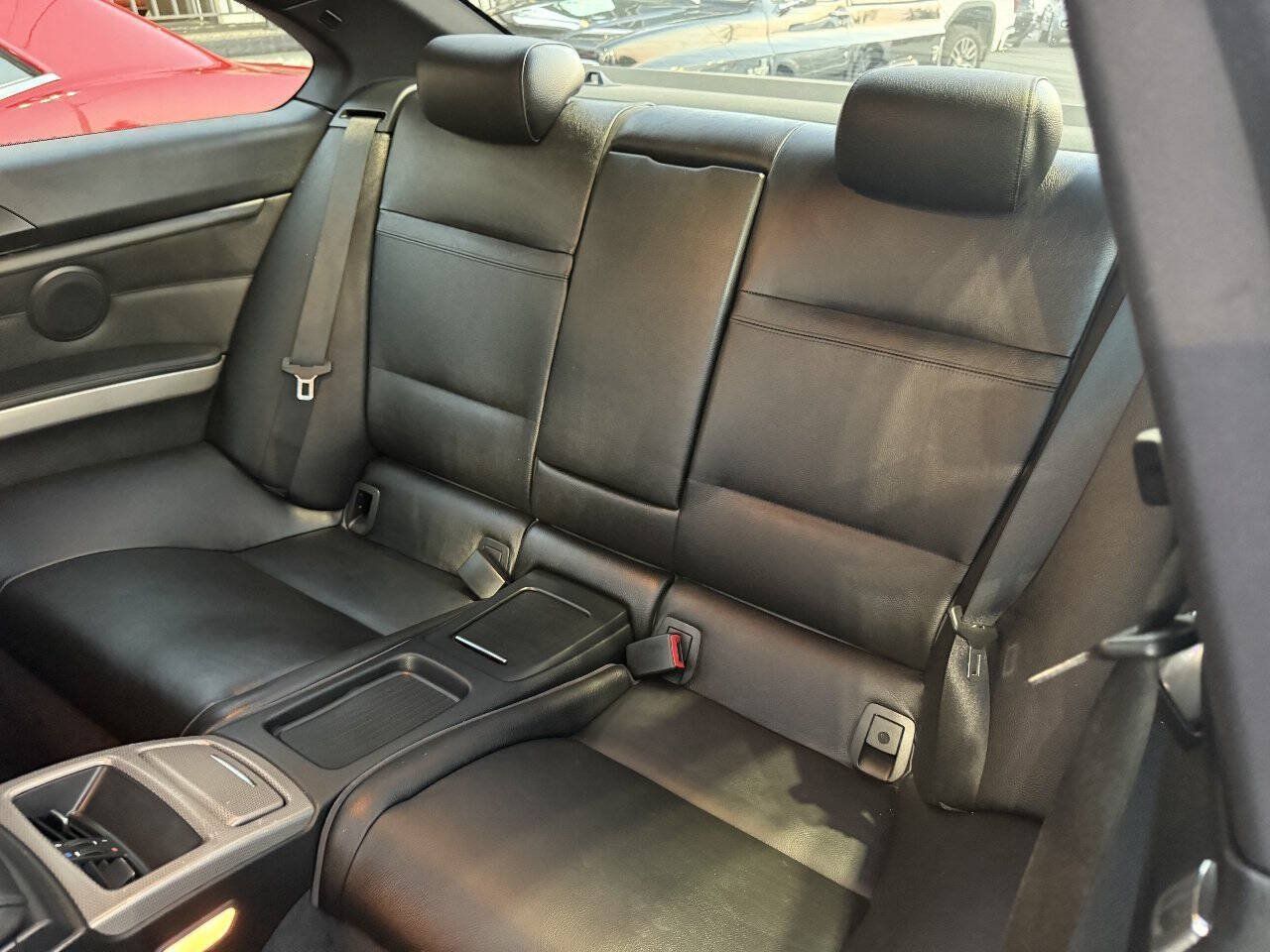 Used 2013 BMW 335i xDrive Coupe AWD/4WD image 18