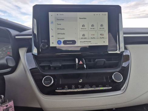 Used 2024 Toyota Corolla LE image 8