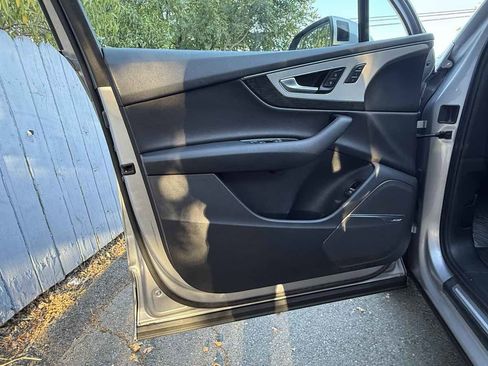 Used 2018 Audi Q7 2.0T Premium Plus image 23