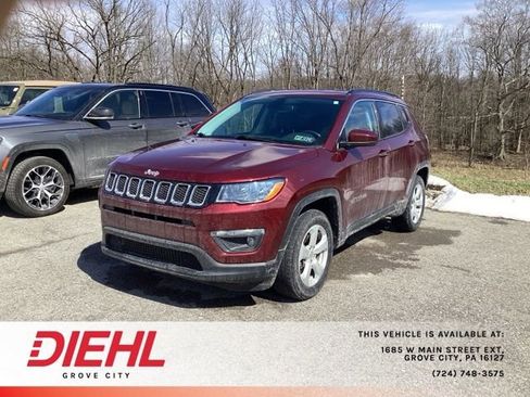 Used 2021 Jeep Compass Latitude w/ Convenience Group AWD/4WD image 3