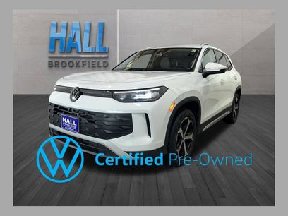 Certified 2025 Volkswagen Tiguan SE