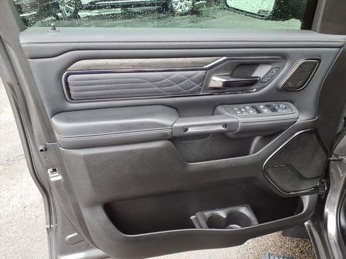 Used 2025 RAM 1500 Limited AWD/4WD image 28