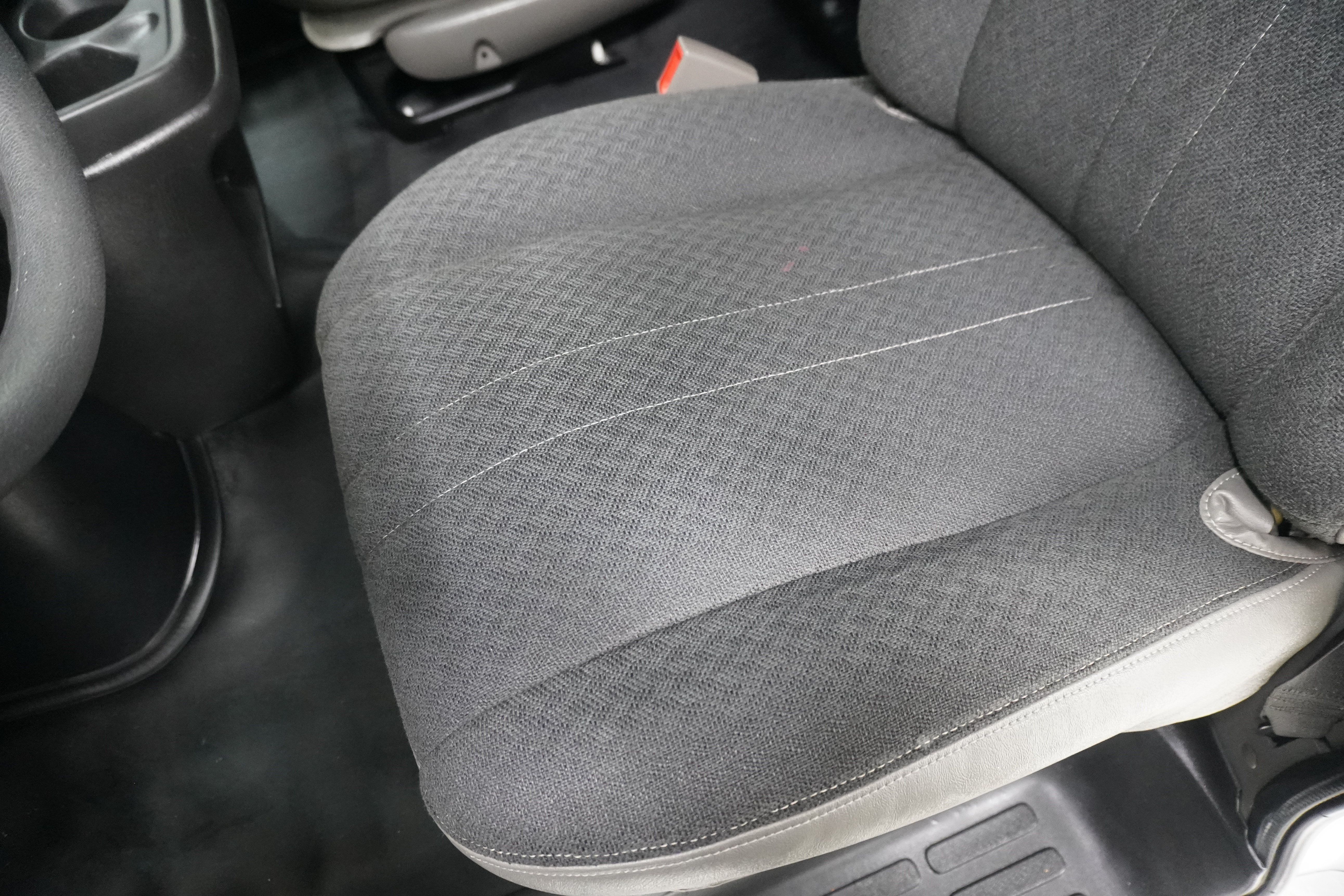 Used 2019 Chevrolet Express 2500 w/ Driver Convenience Package RWD image 10
