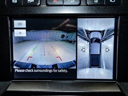 Used 2020 Ford F350 Platinum image 22