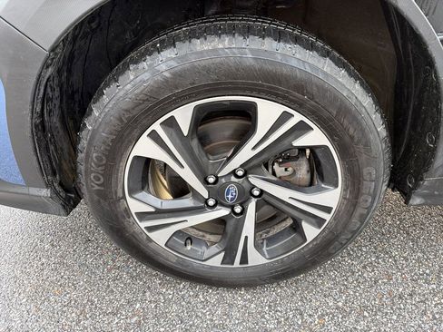 Certified 2024 Subaru Crosstrek 2.0i Premium AWD/4WD image 12