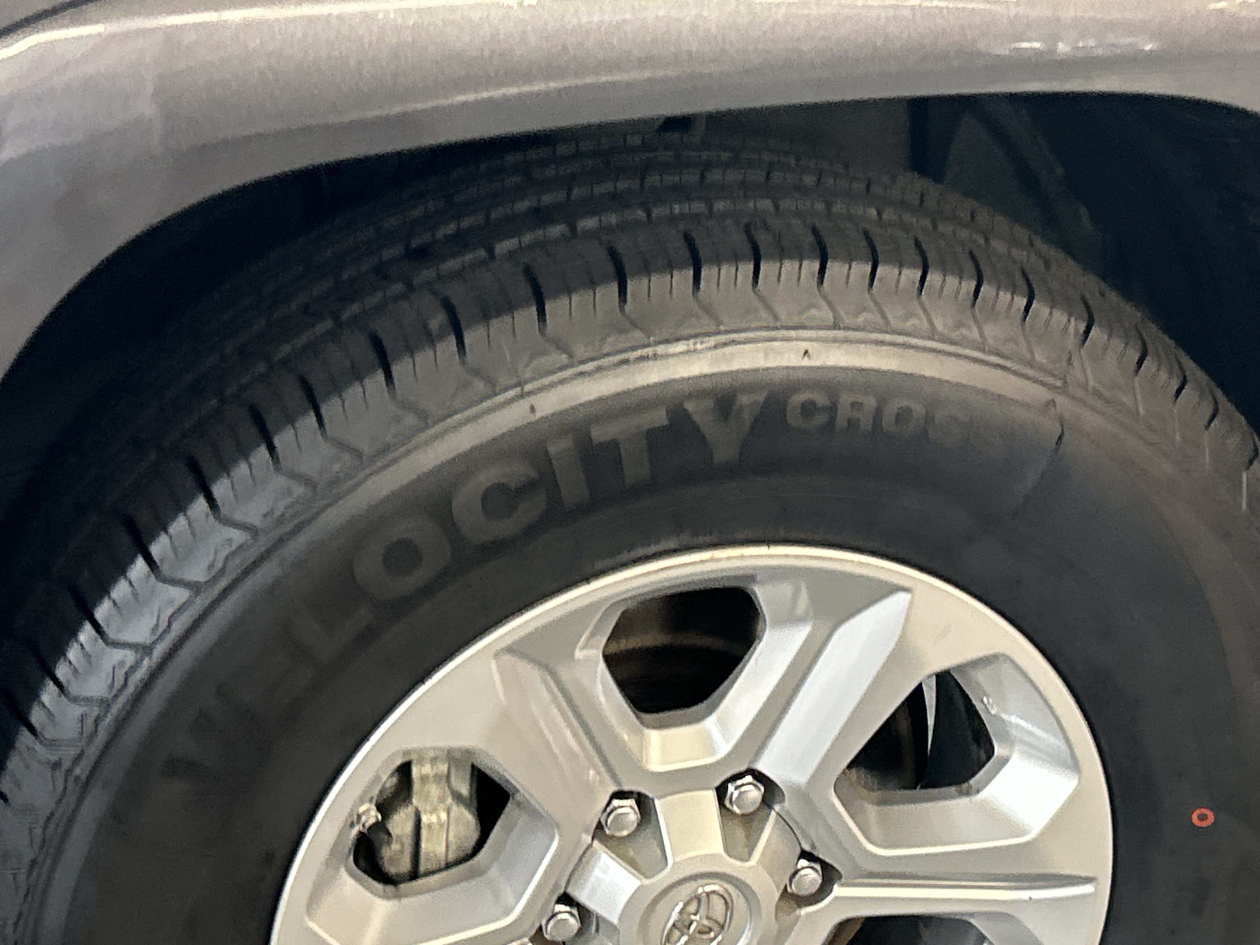 Used 2021 Toyota 4Runner SR5 Premium w/ Moonroof Package RWD image 12
