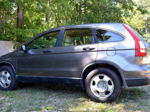 Used 2011 Honda CR-V LX image 7